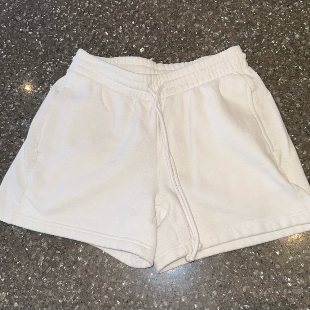TNA COZYAF, white fleece shorts